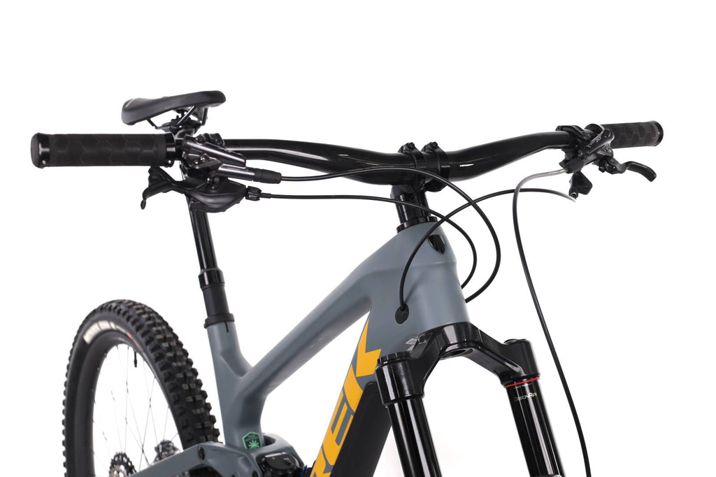 Trek Slash 9.8