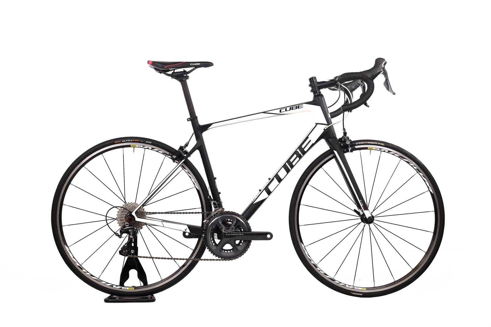 Cube Attain Race C62