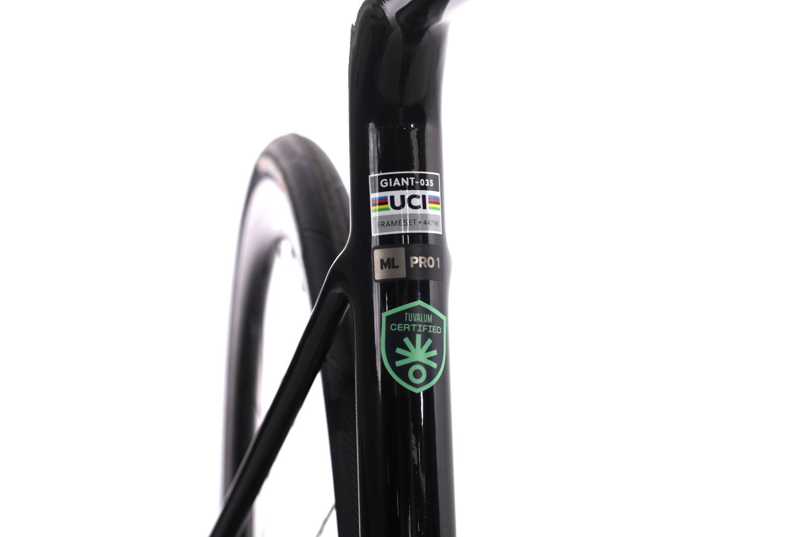 Giant Defy Defy Advanced Pro 1