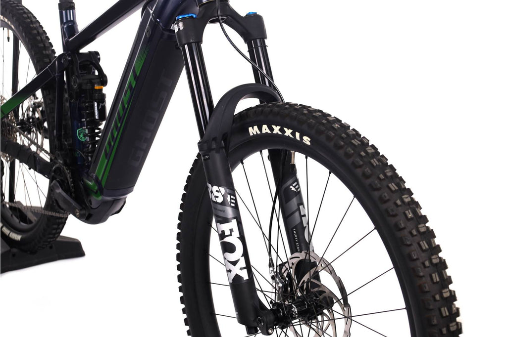 Ghost E-Riot EN Universal