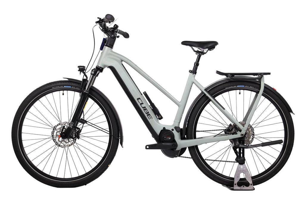 Cube Kathmandu Hybrid One