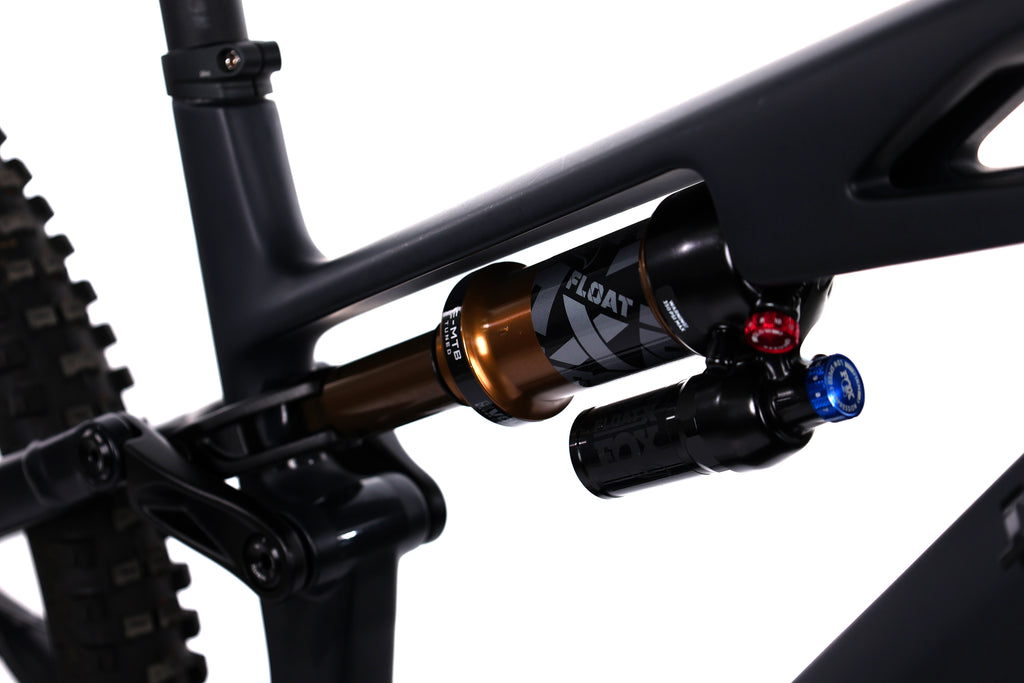 Cube Stereo Hybrid ONE44 HPC AT 800