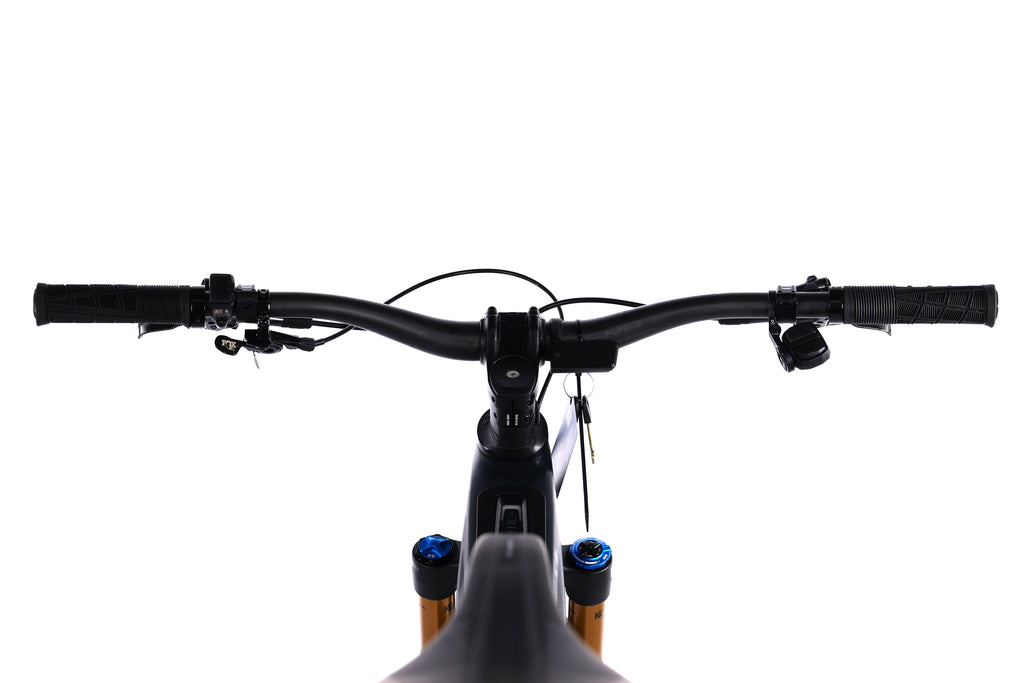 Cube Stereo Hybrid ONE44 HPC AT 800